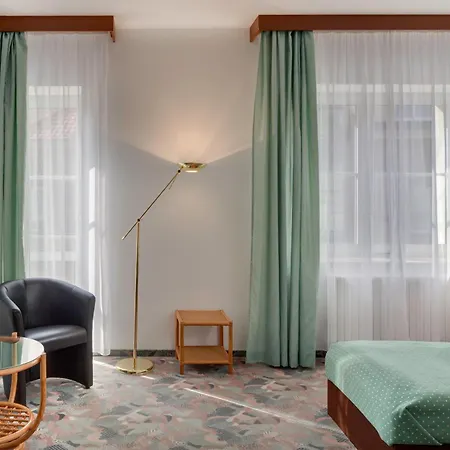 Otar מלון פראג