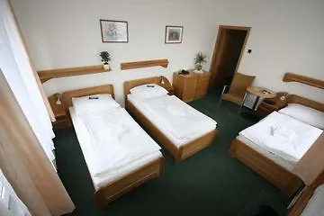 Szálloda Otar 3*
