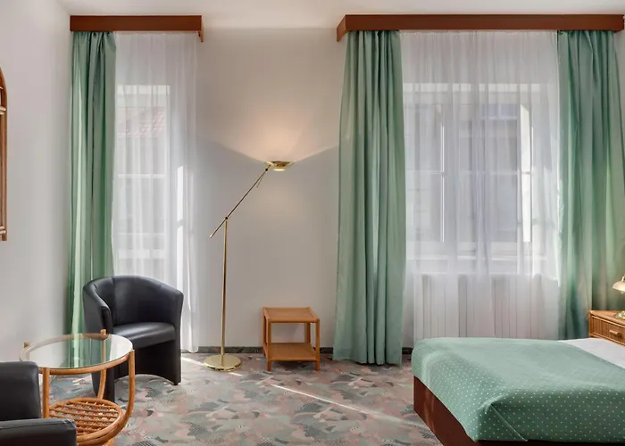 Otar Hotel Praga